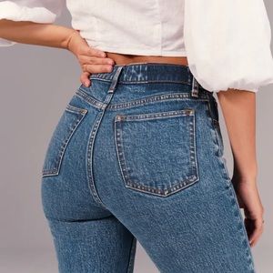 Abercrombie & Fitch Curve Love High Rise Jeans